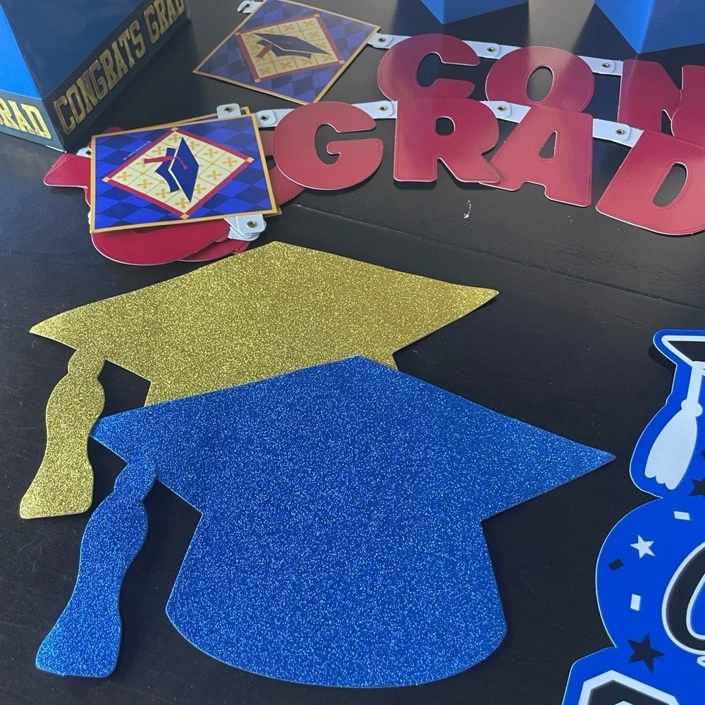 Lot of Graduation Party Decorations